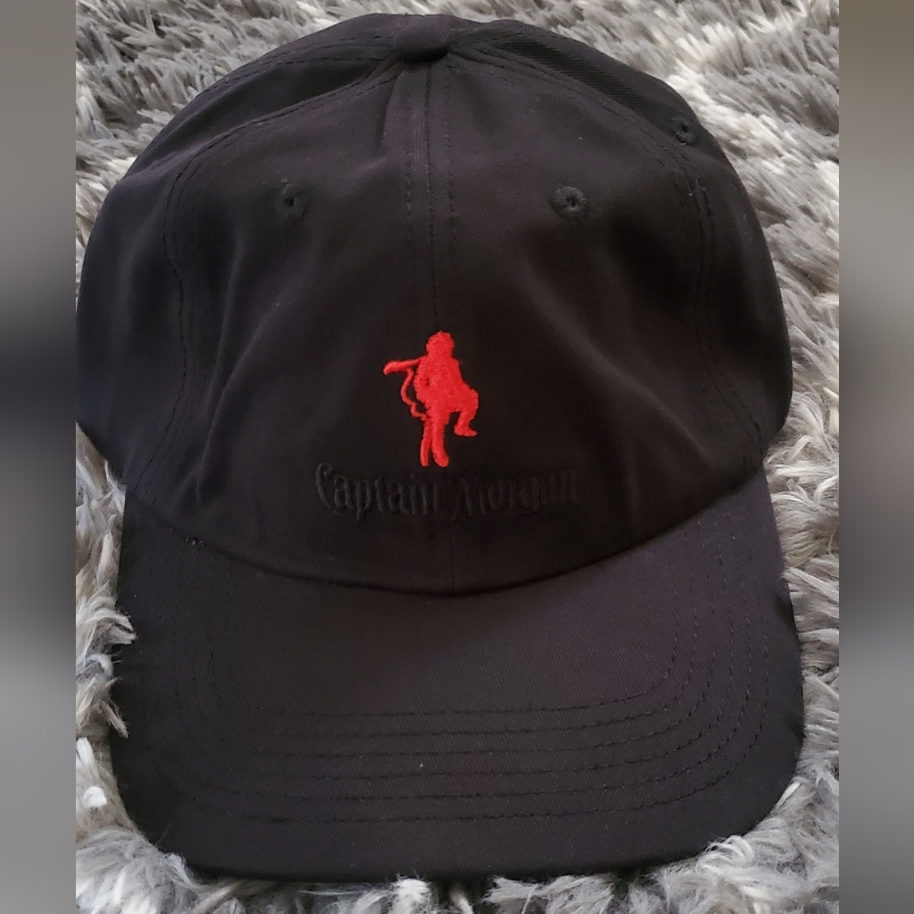 Captain Morgan hat